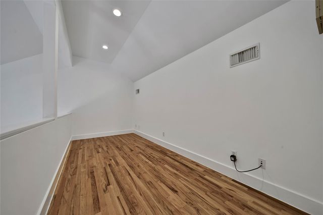 4205 Eigel Street, Houston, TX 77007