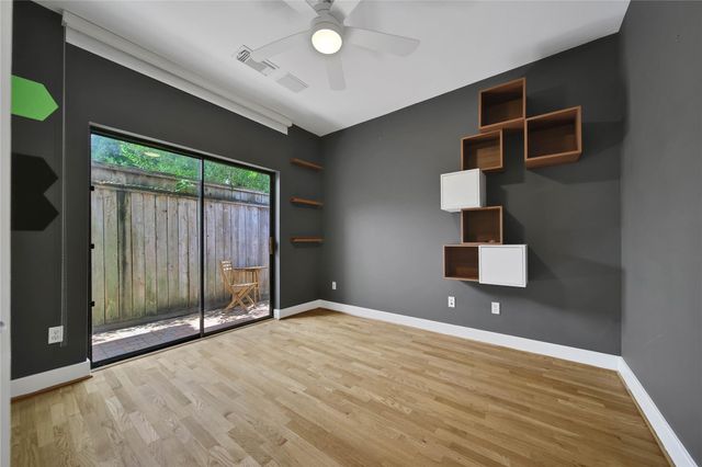 4205 Eigel Street, Houston, TX 77007