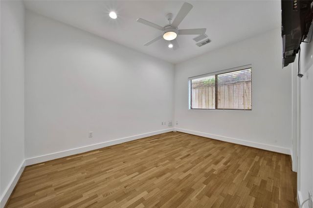 4205 Eigel Street, Houston, TX 77007