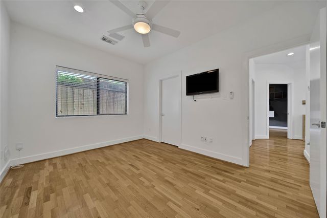 4205 Eigel Street, Houston, TX 77007