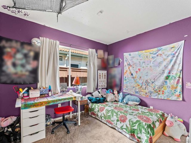12420 Whispering Tree Ln, Poway, CA 92064