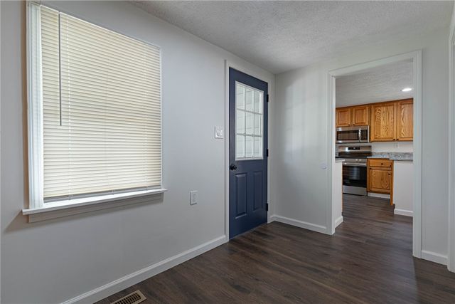 3255 Old State Route 122, Waynesville, OH 45068