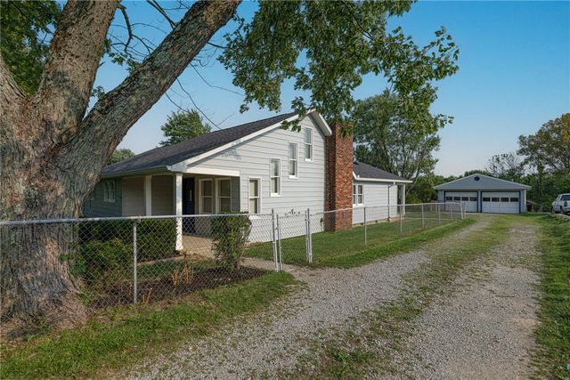 3255 Old State Route 122, Waynesville, OH 45068