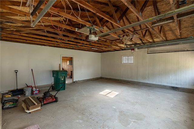 3255 Old State Route 122, Waynesville, OH 45068