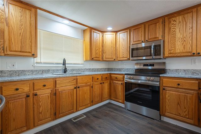 3255 Old State Route 122, Waynesville, OH 45068