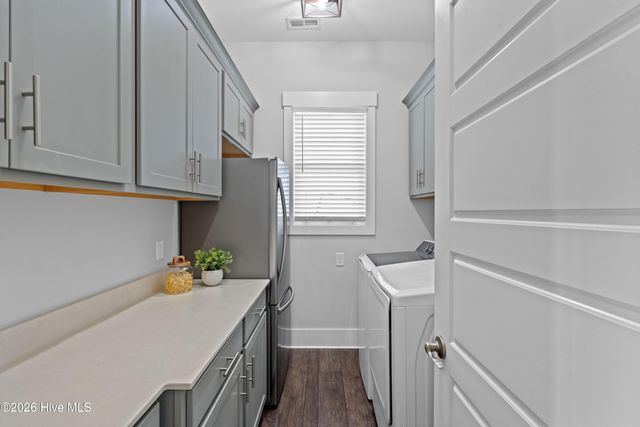 188 Spicer Lake Drive, Holly Ridge, NC 28445