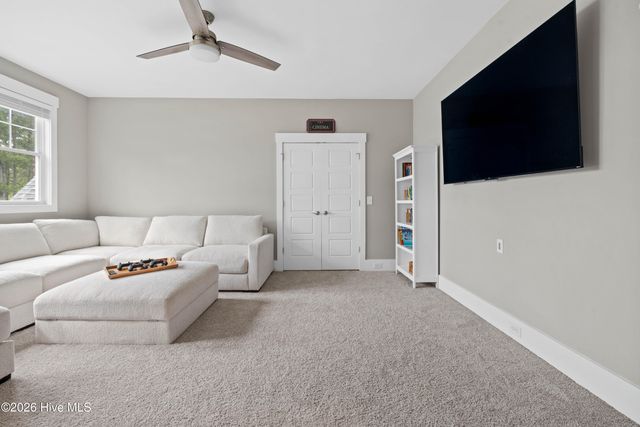 188 Spicer Lake Drive, Holly Ridge, NC 28445