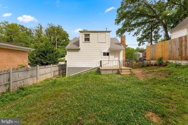 1111 BALBOA AVE, Capitol Heights, MD 20743