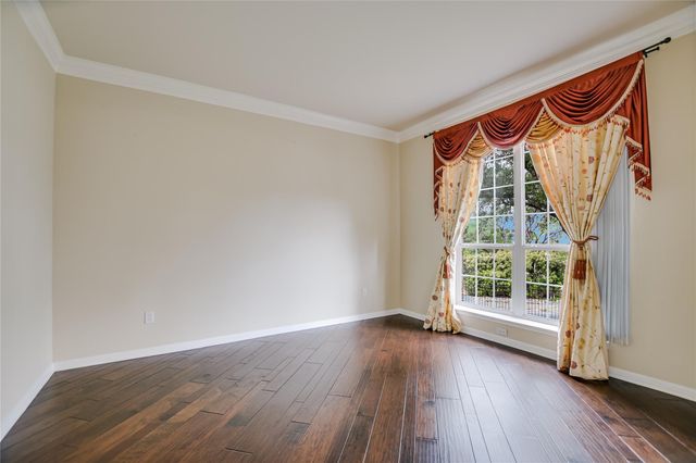 10201 Spicewood Mesa, Austin, TX 78759