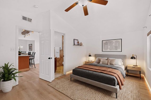 1216 Forrester Avenue NW, Albuquerque, NM 87104