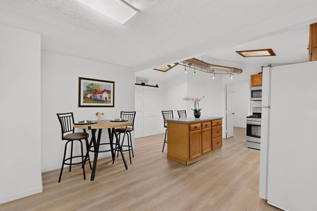 1216 Forrester Avenue NW, Albuquerque, NM 87104