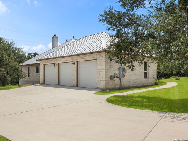 32746 Stahl Lane, Bulverde, TX 78163