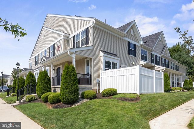 1403 LEXINGTON MEWS #1403, Swedesboro, NJ 08085