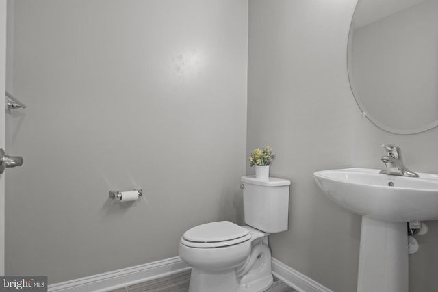 1403 LEXINGTON MEWS #1403, Swedesboro, NJ 08085
