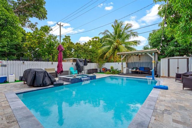 864 E 29th Street, Hialeah, FL 33013