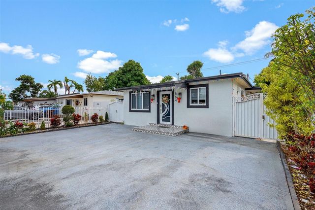 864 E 29th Street, Hialeah, FL 33013