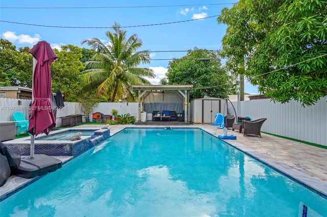 864 E 29th Street, Hialeah, FL 33013