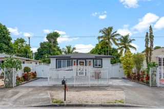 864 E 29th Street, Hialeah, FL 33013
