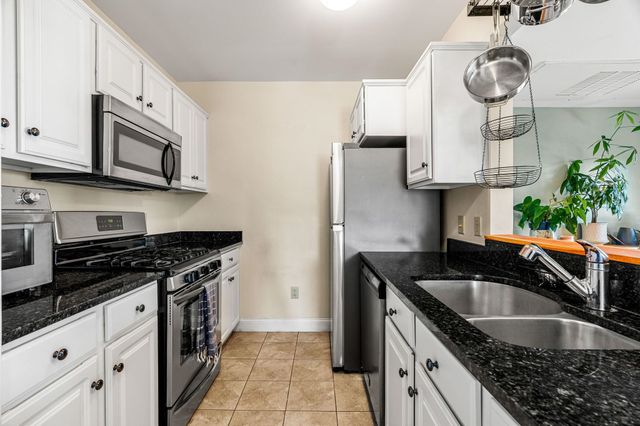 282 Central Ave Apt 10, Dover, NH 03820