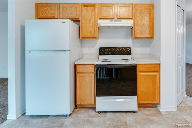 4154 Strathmore Lane, Canton, MI 48188