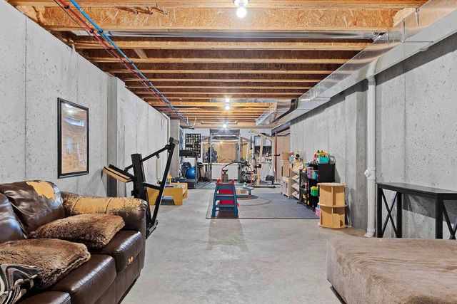 1416 MERA LANE, Kaukauna, WI 54130