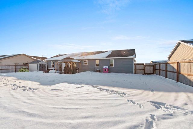 1416 MERA LANE, Kaukauna, WI 54130