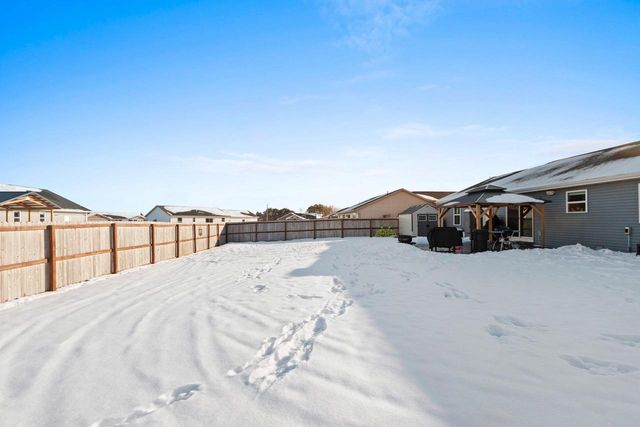 1416 MERA LANE, Kaukauna, WI 54130