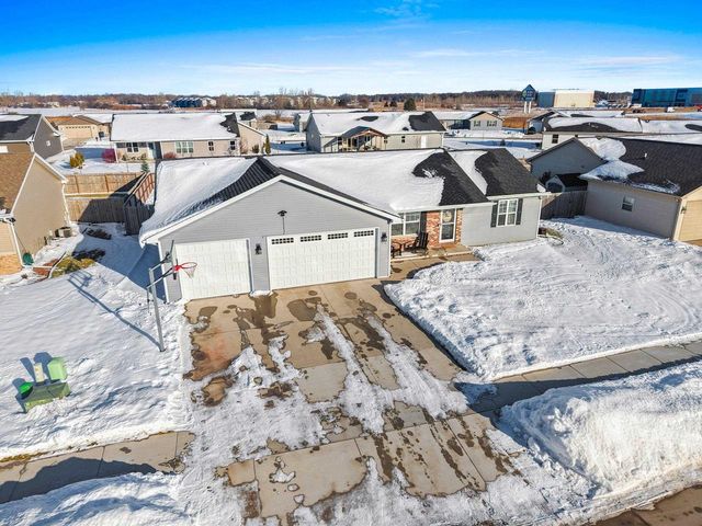 1416 MERA LANE, Kaukauna, WI 54130