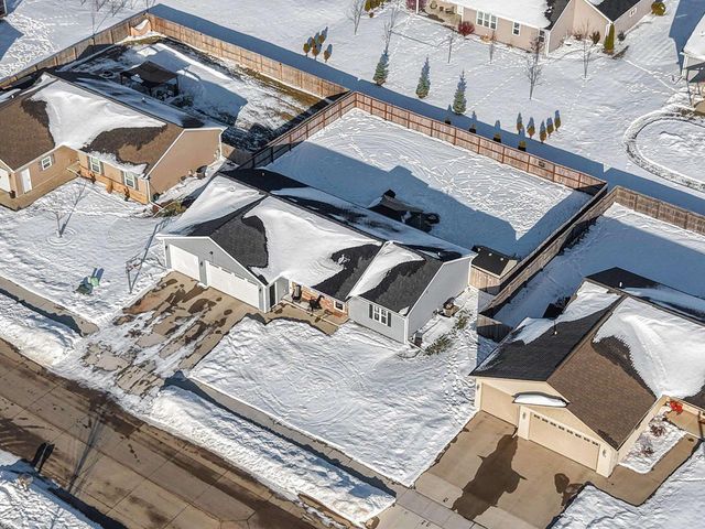 1416 MERA LANE, Kaukauna, WI 54130