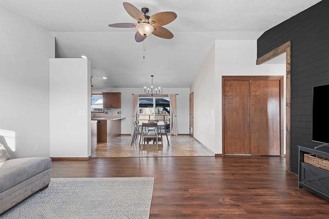 1416 MERA LANE, Kaukauna, WI 54130