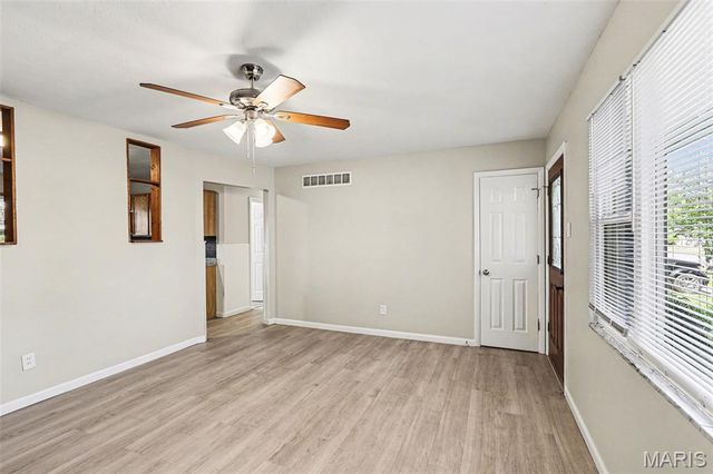 1845 Violet Drive, Florissant, MO 63031