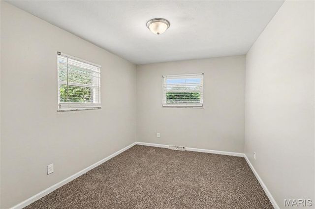 1845 Violet Drive, Florissant, MO 63031