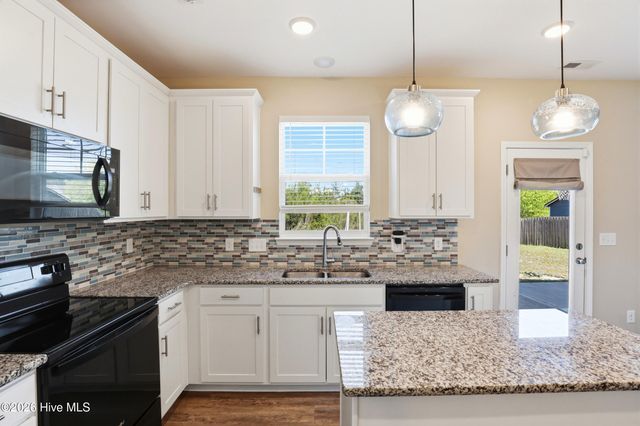 5712 Orchardgrass Road, Leland, NC 28451