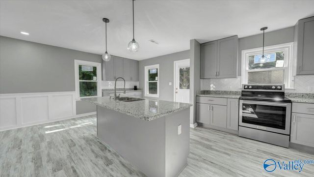 4203 Irondale Drive NW, Huntsville, AL 35810