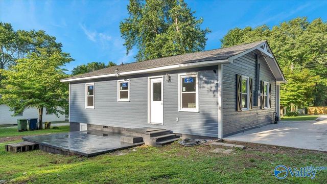 4203 Irondale Drive NW, Huntsville, AL 35810