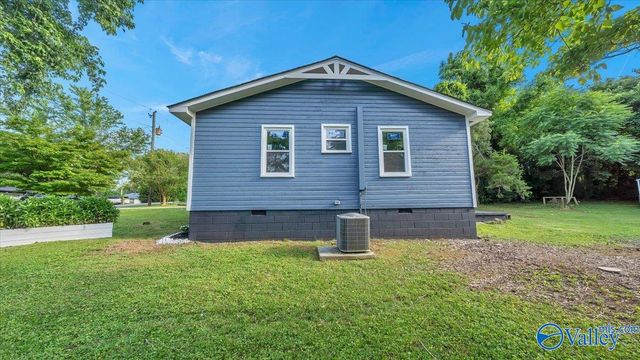 4203 Irondale Drive NW, Huntsville, AL 35810