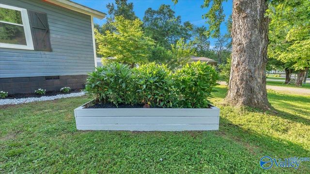 4203 Irondale Drive NW, Huntsville, AL 35810