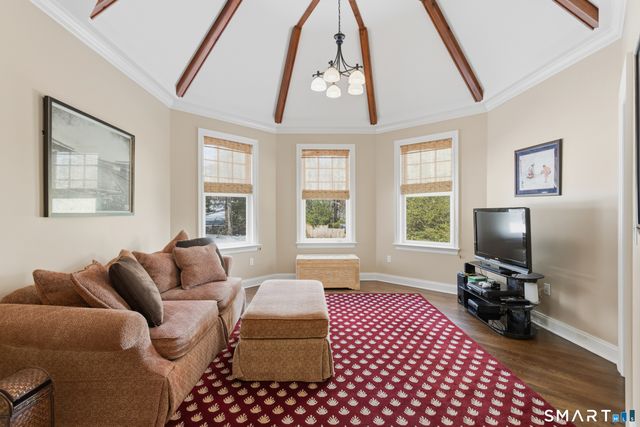 278 North Avenue, Westport, CT 06880