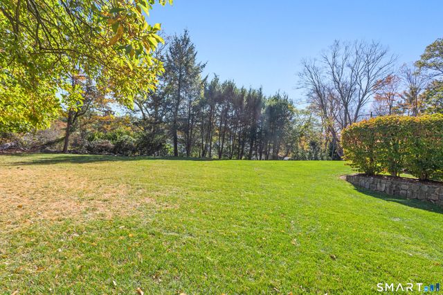 278 North Avenue, Westport, CT 06880