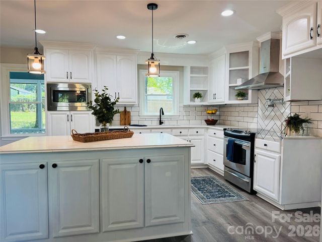 1819 Bankett Avenue, Salisbury, NC 28146