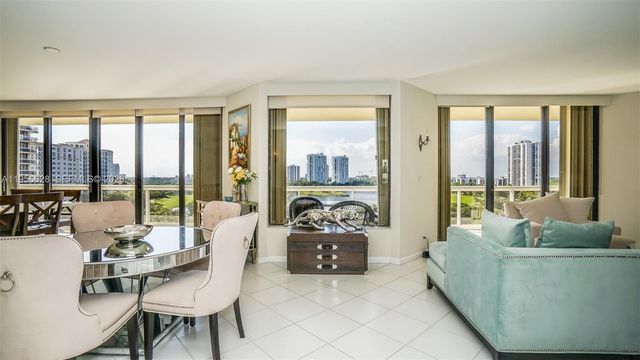 20191 E Country Club Dr 901, Aventura, FL 33180