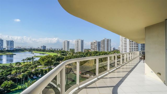 20191 E Country Club Dr 901, Aventura, FL 33180