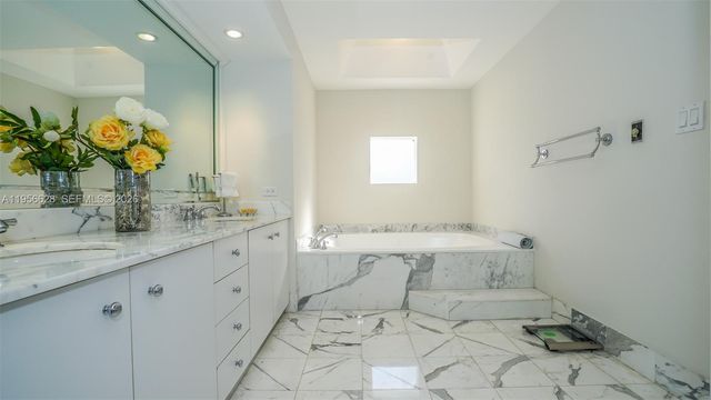 20191 E Country Club Dr 901, Aventura, FL 33180