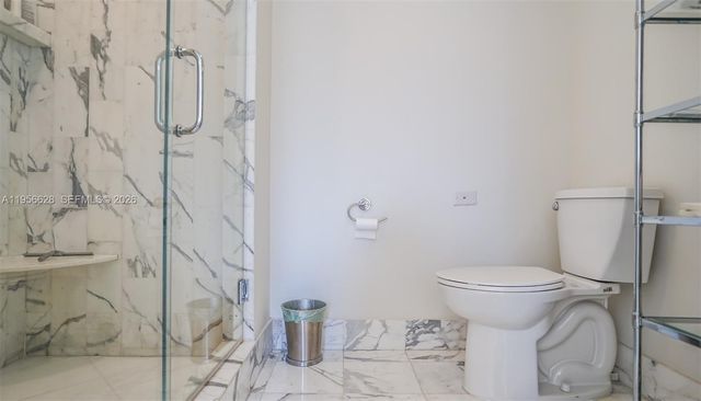 20191 E Country Club Dr 901, Aventura, FL 33180