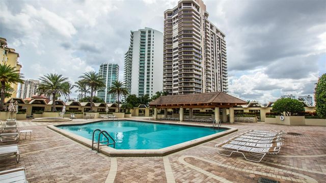 20191 E Country Club Dr 901, Aventura, FL 33180