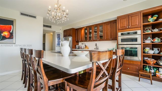 20191 E Country Club Dr 901, Aventura, FL 33180