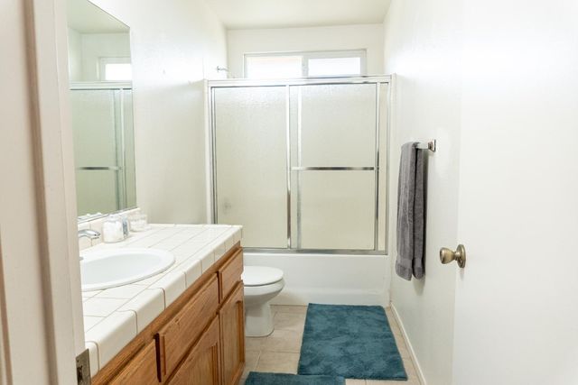 17383 Daley Road, Madera, CA 93638