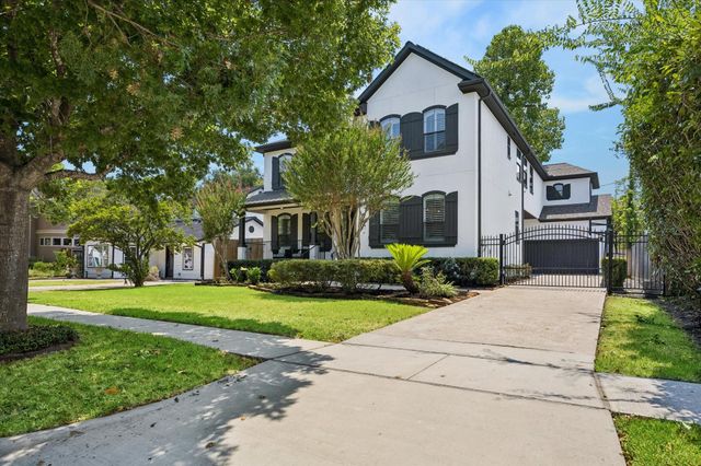 4523 Maple Street, Bellaire, TX 77401