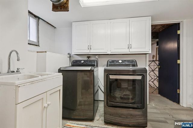 36 S Willow Street, Montclair, NJ 07042