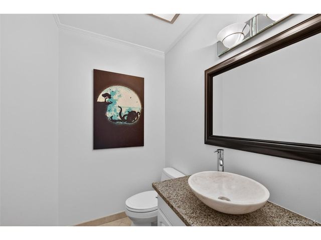 1 Snowy Owl Ln, Littleton, CO 80127